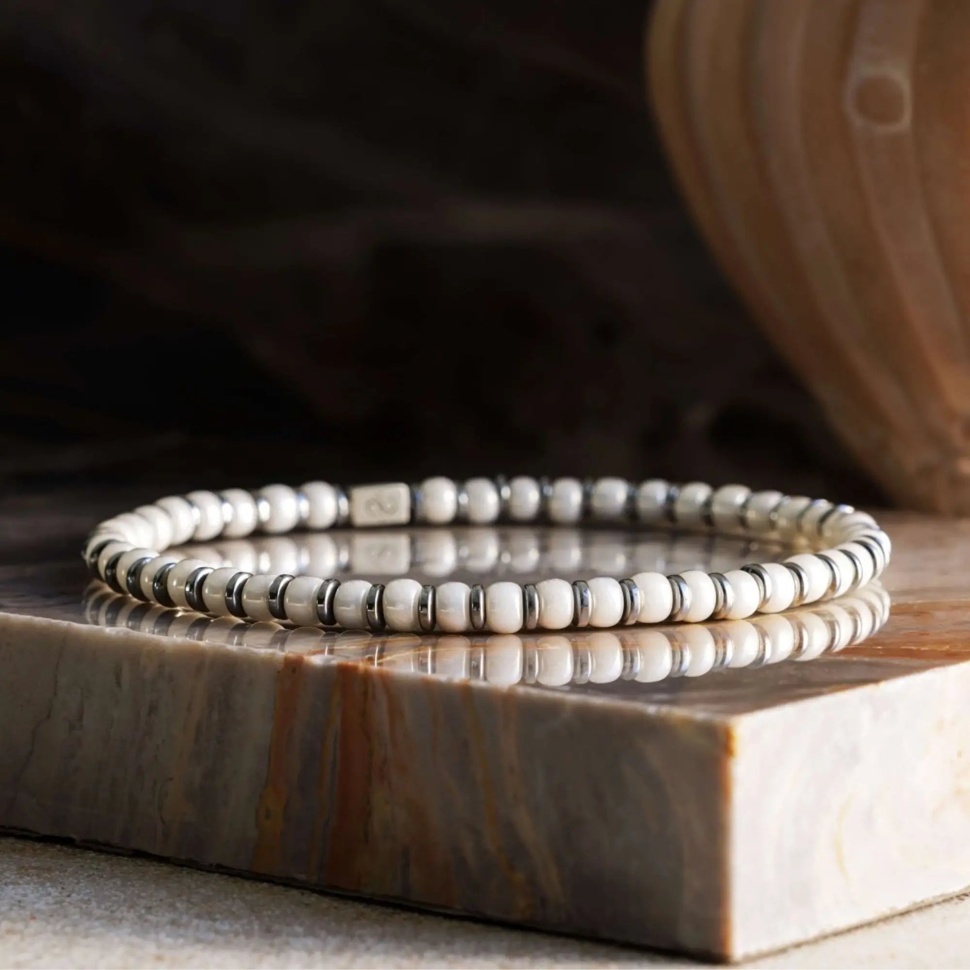 Hematite - Ivory Bracelet XIX (4mm)